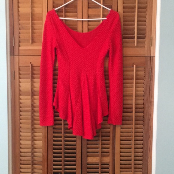 Top - Picture 2 of 3